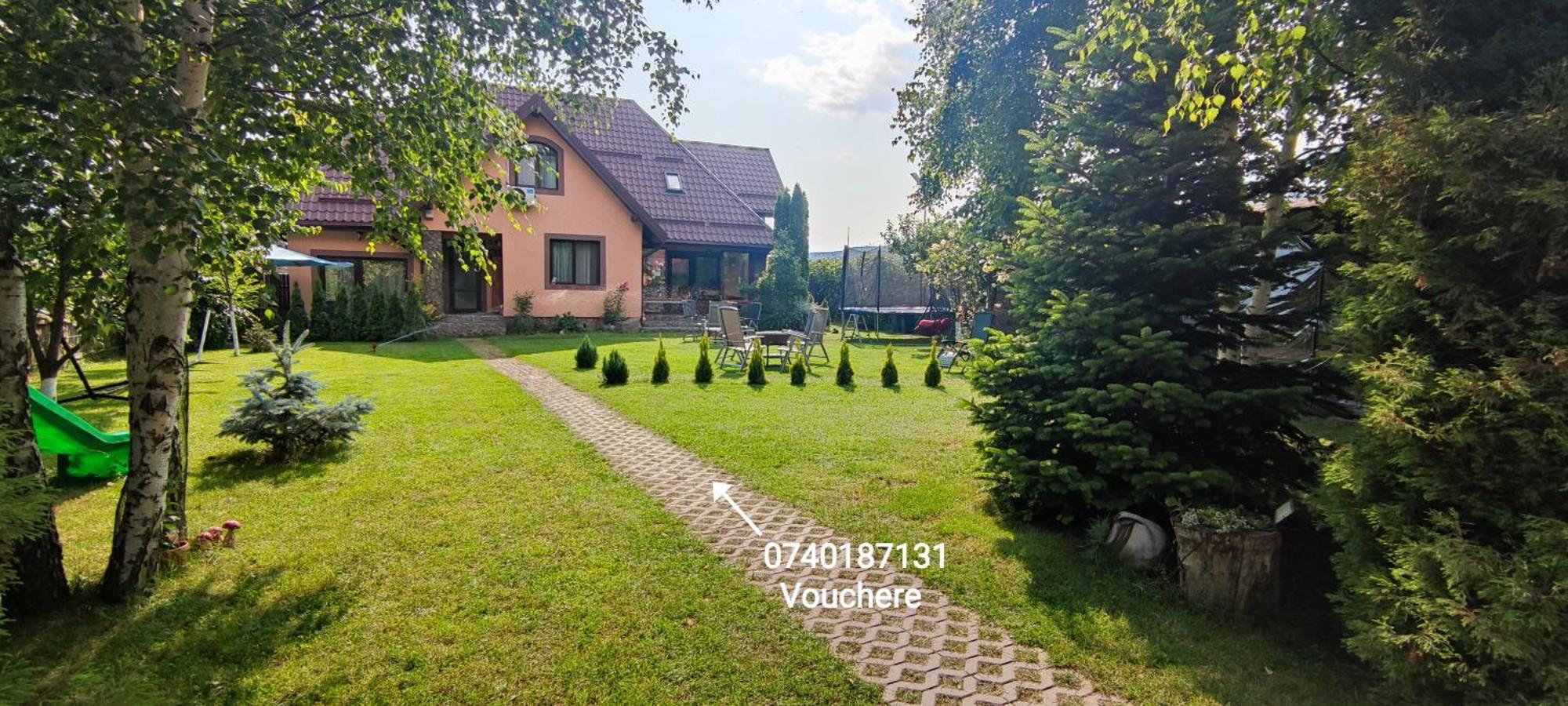 Conacul Caterinei Hotell Polovragi Exteriör bild